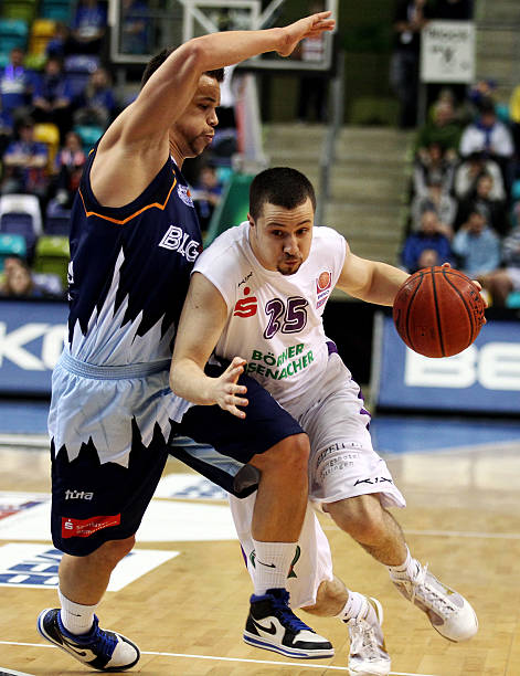 冠对阵曼城 冠对阵曼城