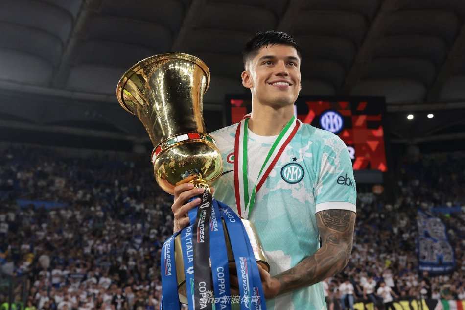 而他带给英 而他带给英