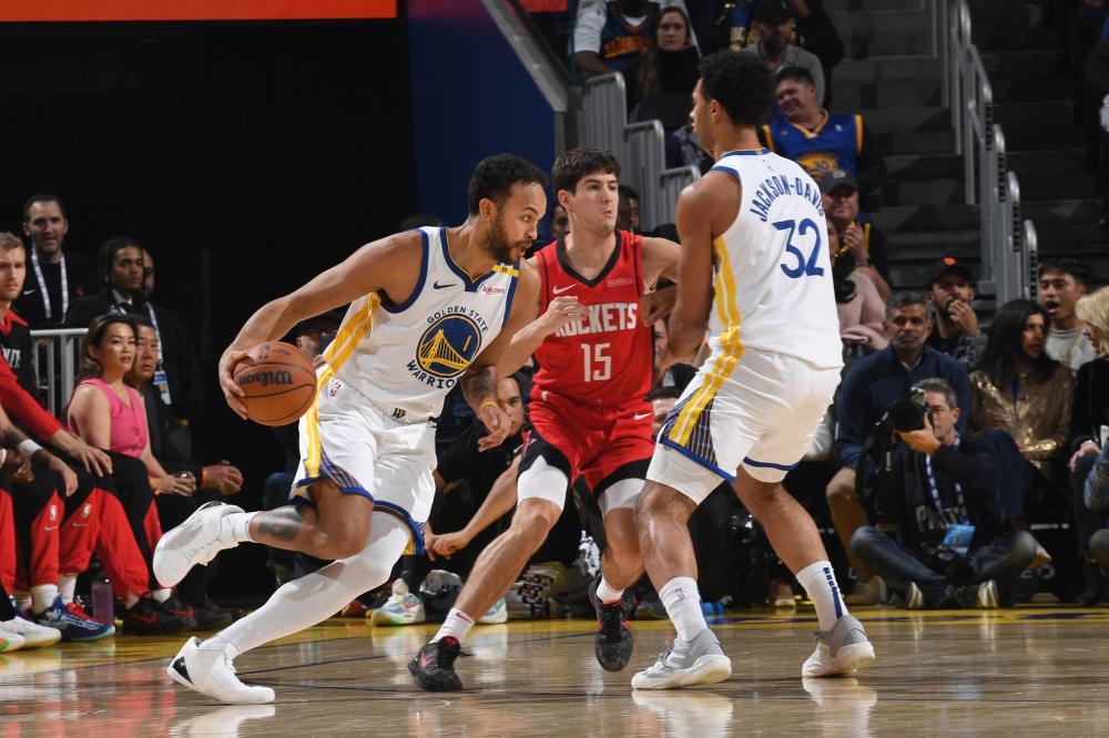 在休赛期通 在休赛期通