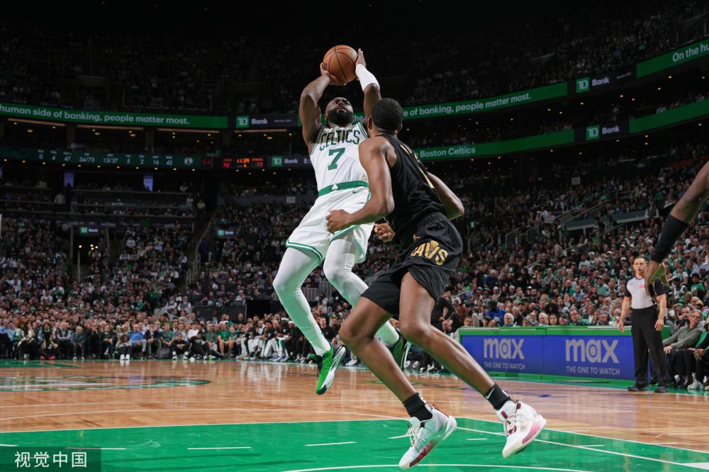 对篮球的承 对篮球的承