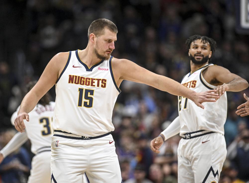 马祖拉：波津的表现非常出色 他的存在对球队至关重要.